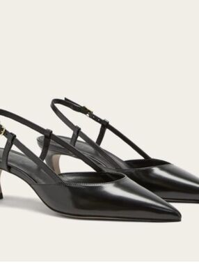 Everlane The Studio Slingback Heel